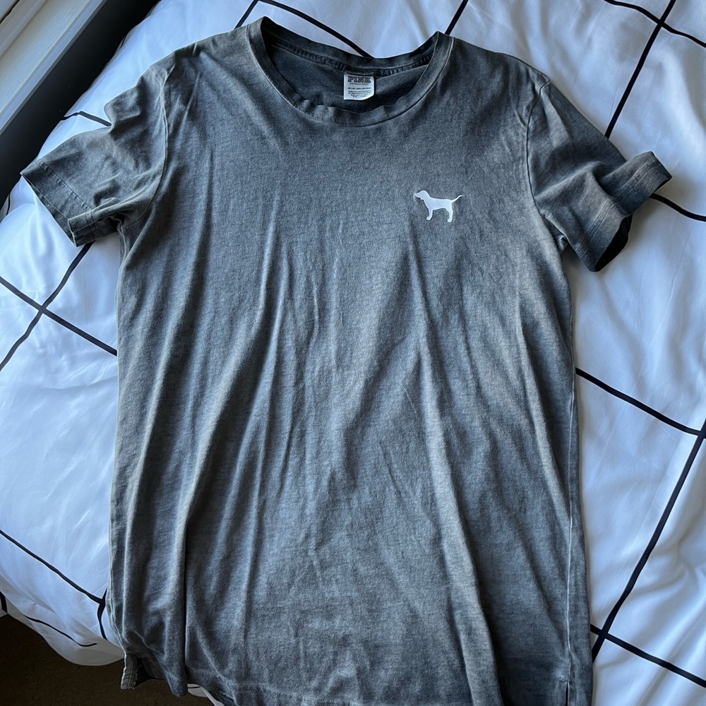 Grey Victoria’s Secret PINK T-shirt